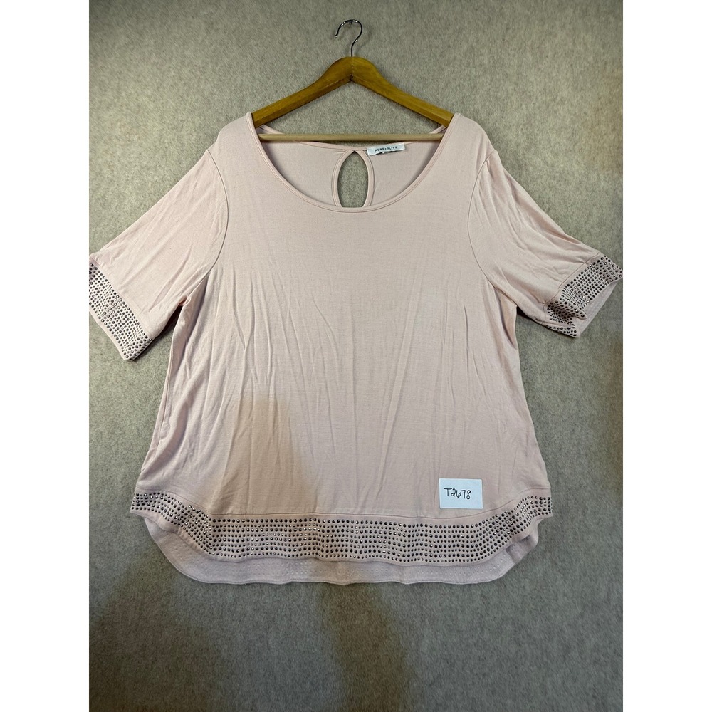 Rose + Olive Pink Studded Hem Keyhole Back Short Sleeve Top
